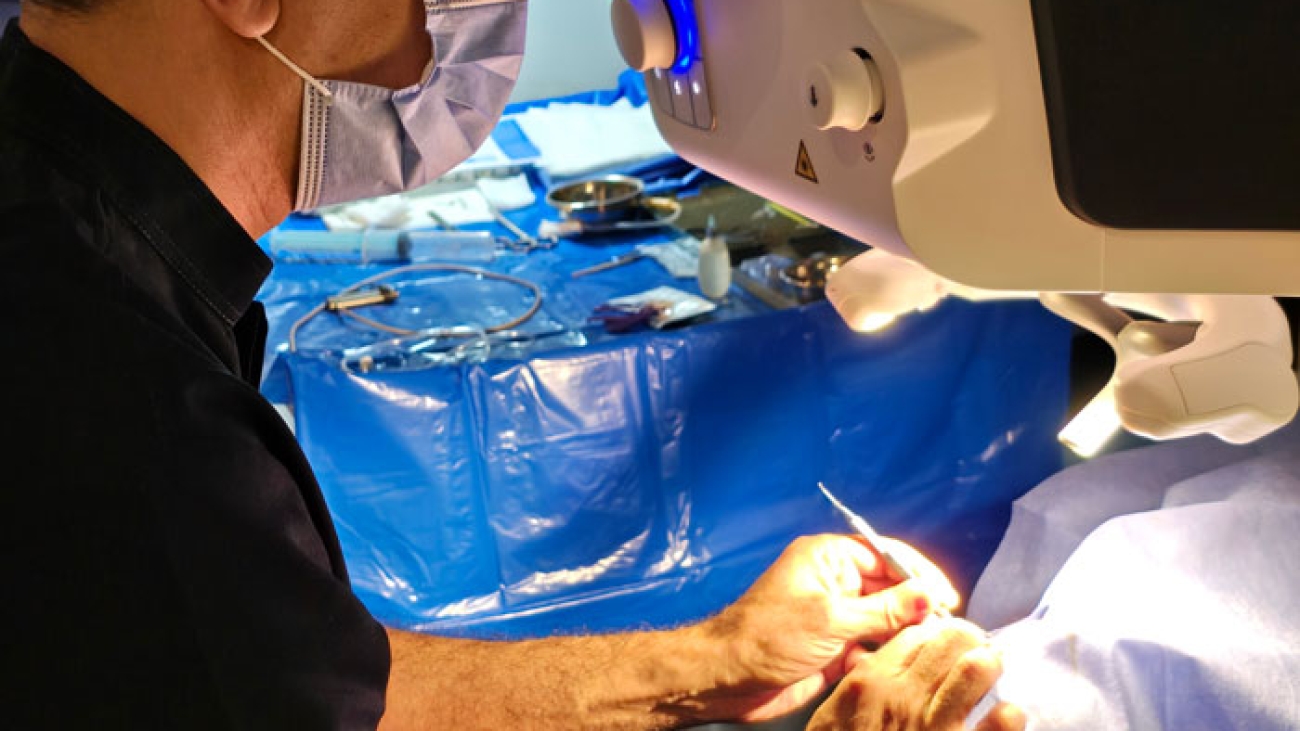 Best Lens Implant Doctor